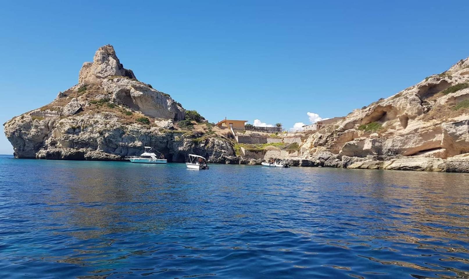 Apartamento Il Giardino Di Frafa Quartu SantʼElena Exterior foto